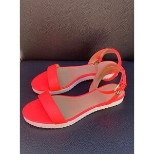 Elorie Sandals